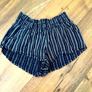 Billabong black and white striped shorts